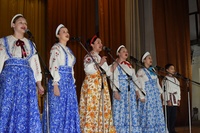 И КОЛЯДКИ, И ЧАСТУШКИ!